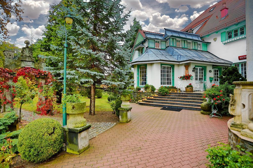 Hotel Garden Boleslawiec  Exterior foto